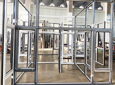 會議桌椅定制需要注意什么？